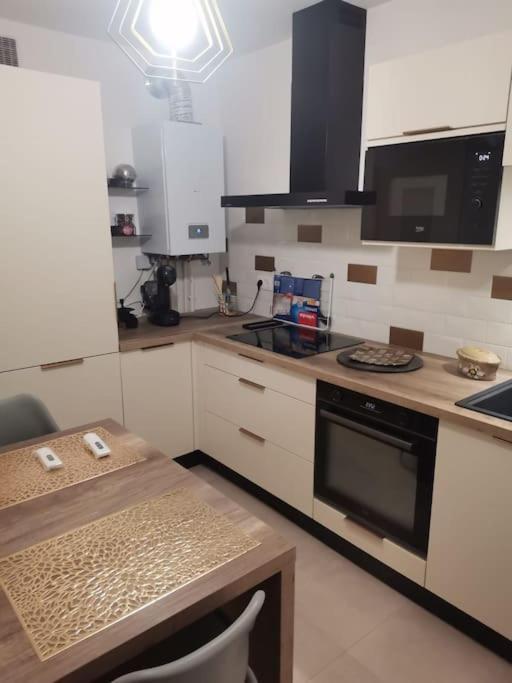 Superbe Appartement Neuf Et Moderne. Pau Buitenkant foto